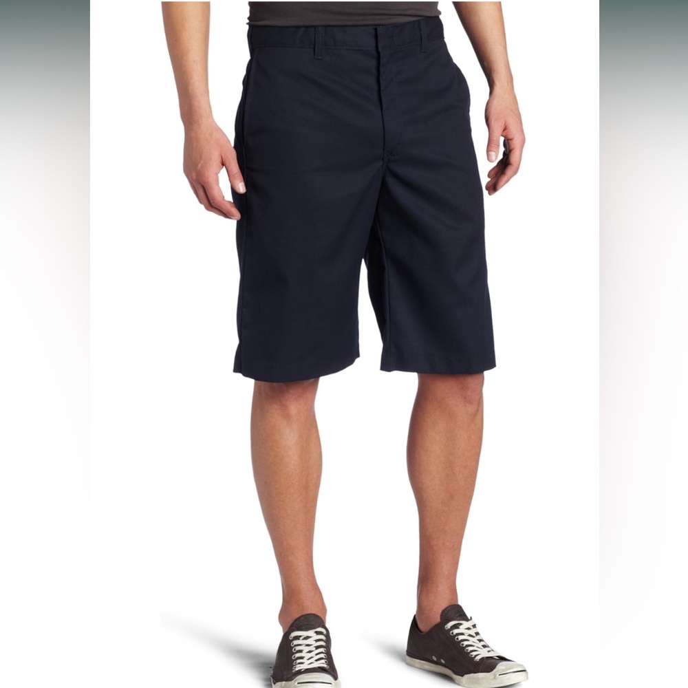 Dickies Young Men's Flat-Front Short- dark navy/‎ size:32